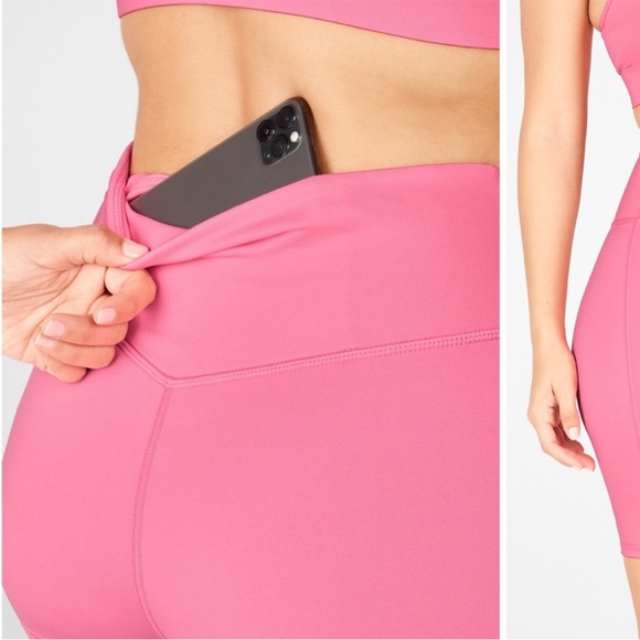 NWOT Fabletics Motion 365 Running Short sz XS - Picture 7 of 7